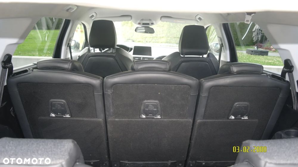 Peugeot 5008 1.2 PureTech Active S&S EAT6 - 7