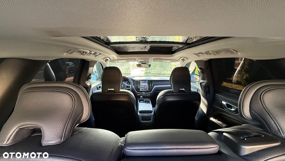 Volvo XC 60 B5 B AWD Geartronic RDesign - 6