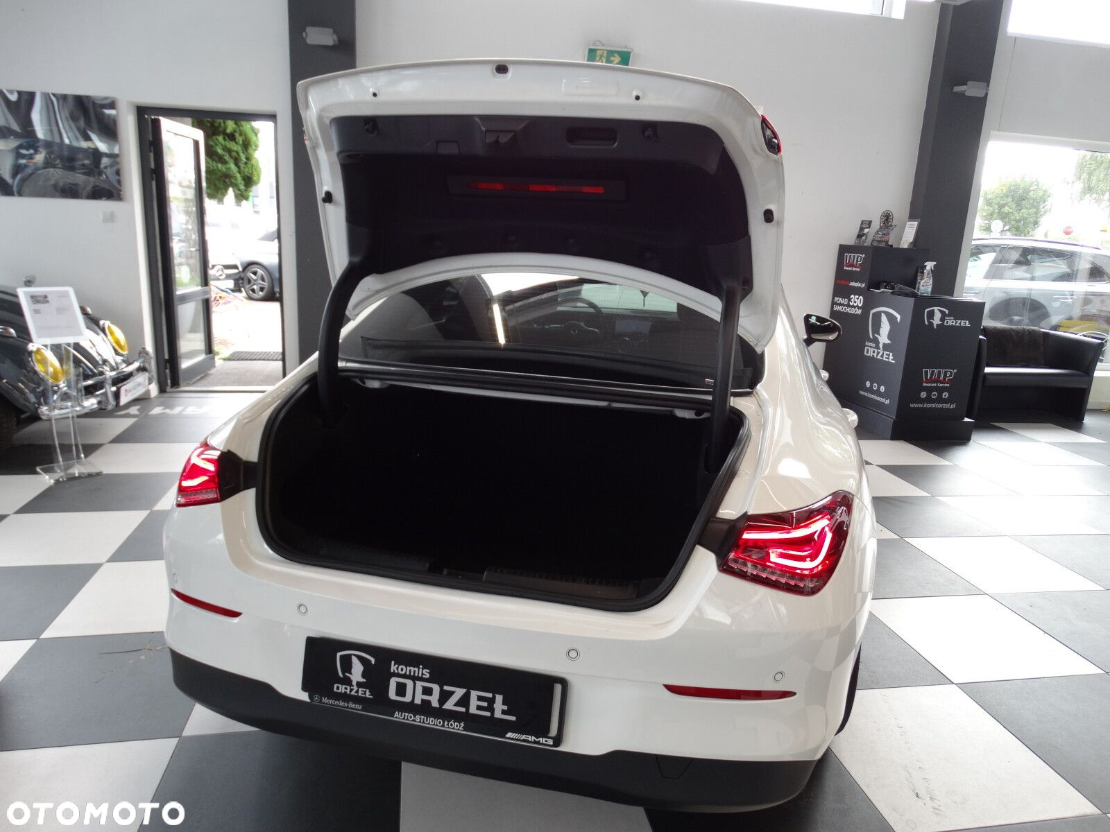 Mercedes-Benz CLA - 35