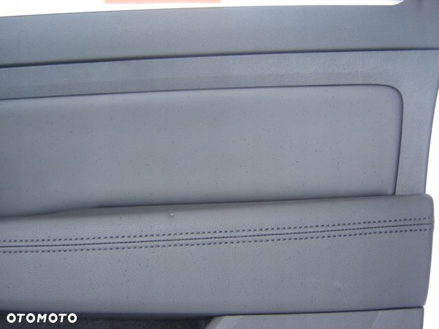 VW PASSAT B8 BOCZEK TAPICERKA DRZWI NOWA SKÓRA - 2