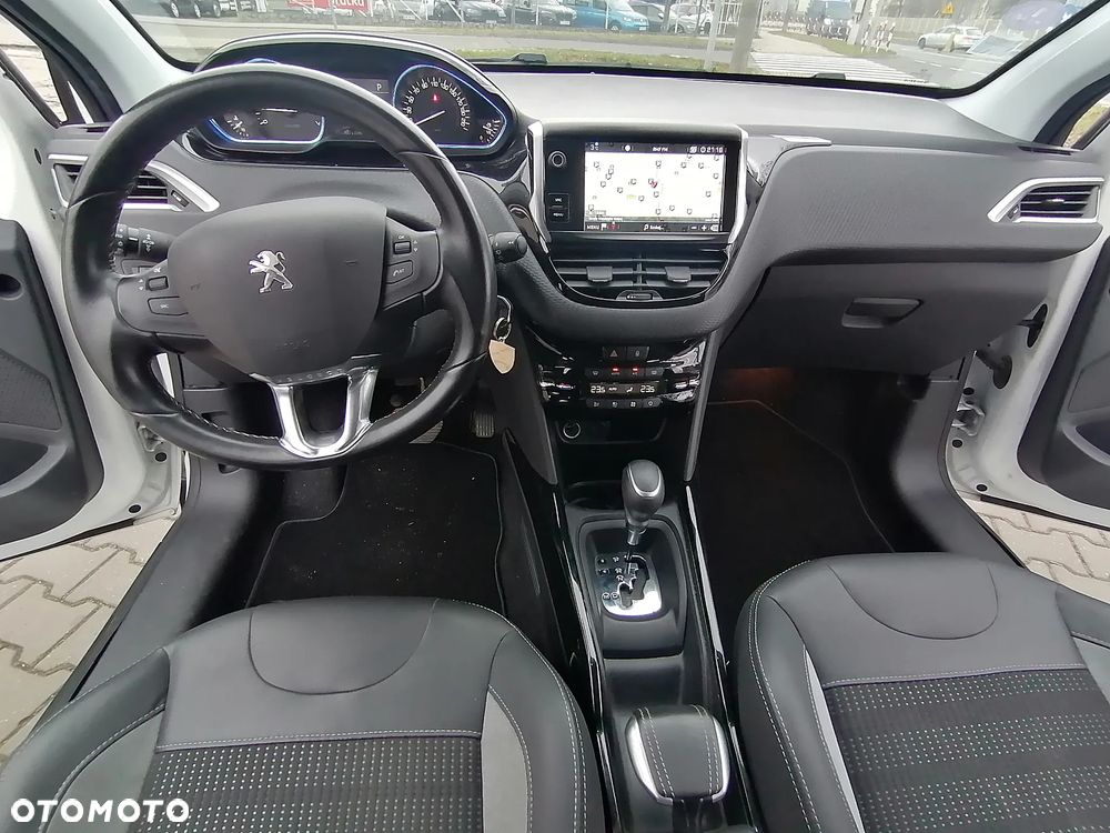 Peugeot 2008 PureTech 110 GPF Stop&Start EAT6 Active - 27