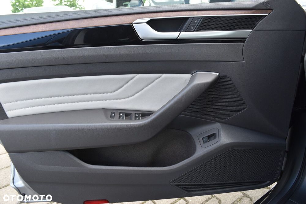 Volkswagen Arteon 2.0 TDI Elegance DSG - 26