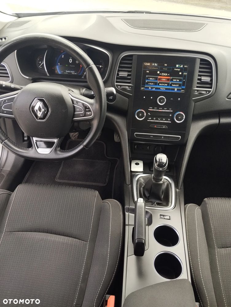 Renault Megane 1.5 Blue dCi Intens - 8