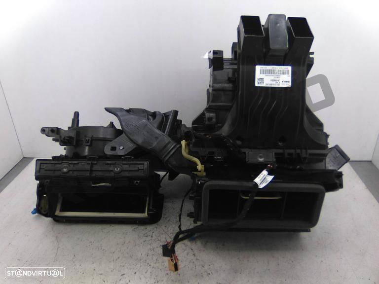 Caixa Sofagem 2q097_1566a Seat Arona (kj) [2017_2024] 1.0 Tsi - 3