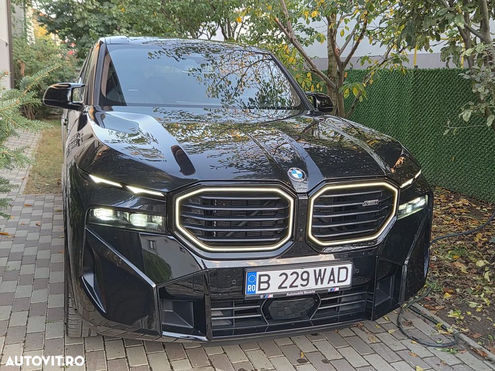 BMW XM 2025 — imagine 2