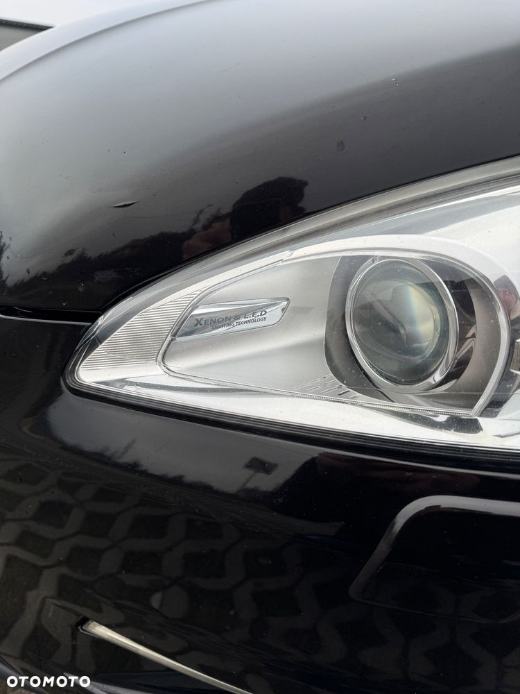 Peugeot 508 Hybrid4 - 10