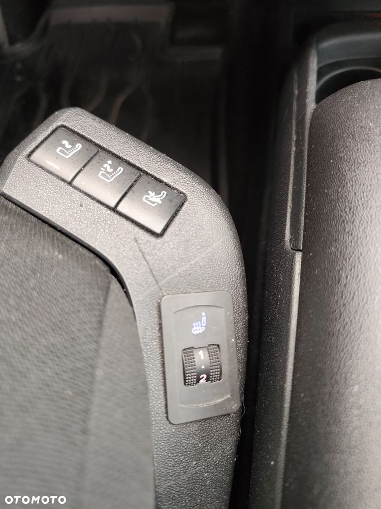 Citroën C4 Picasso e-HDi 115 ETG6 Business Class - 23