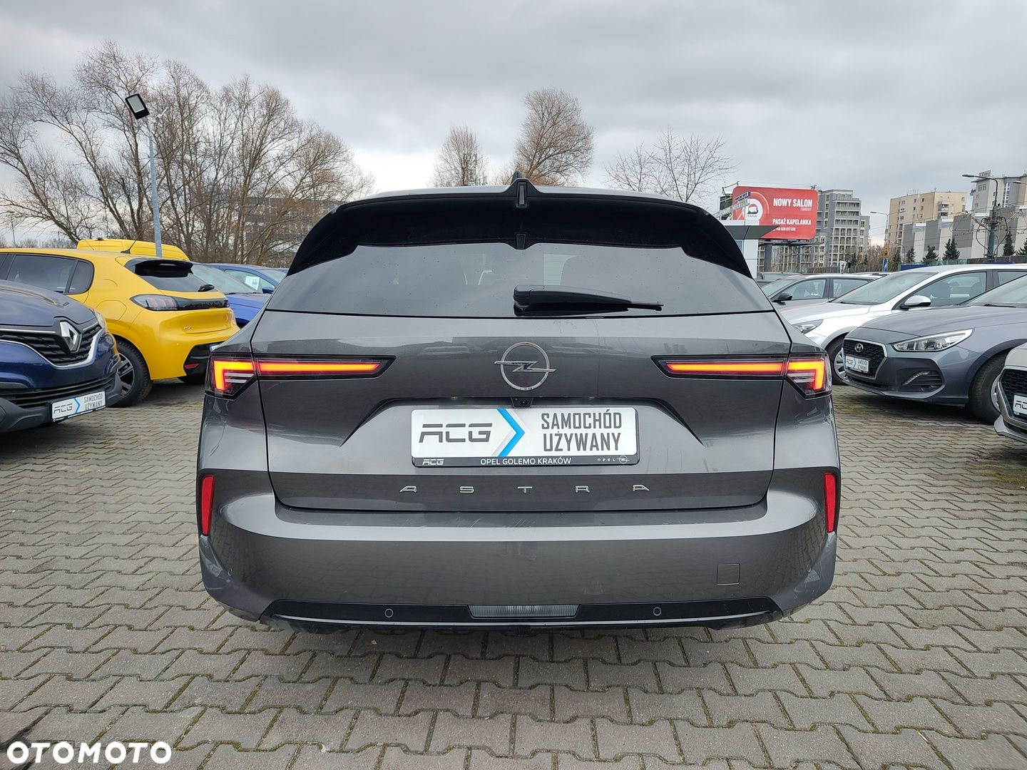 Opel Astra V 1.2 T Elegance S&S - 5