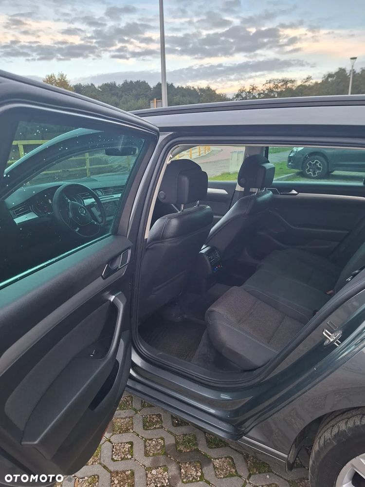 Volkswagen Passat 2.0 TDI BMT Highline DSG - 11