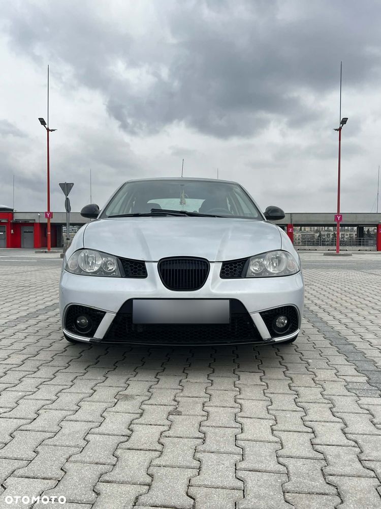 Seat Ibiza SC 1.4 16V Sport - 2