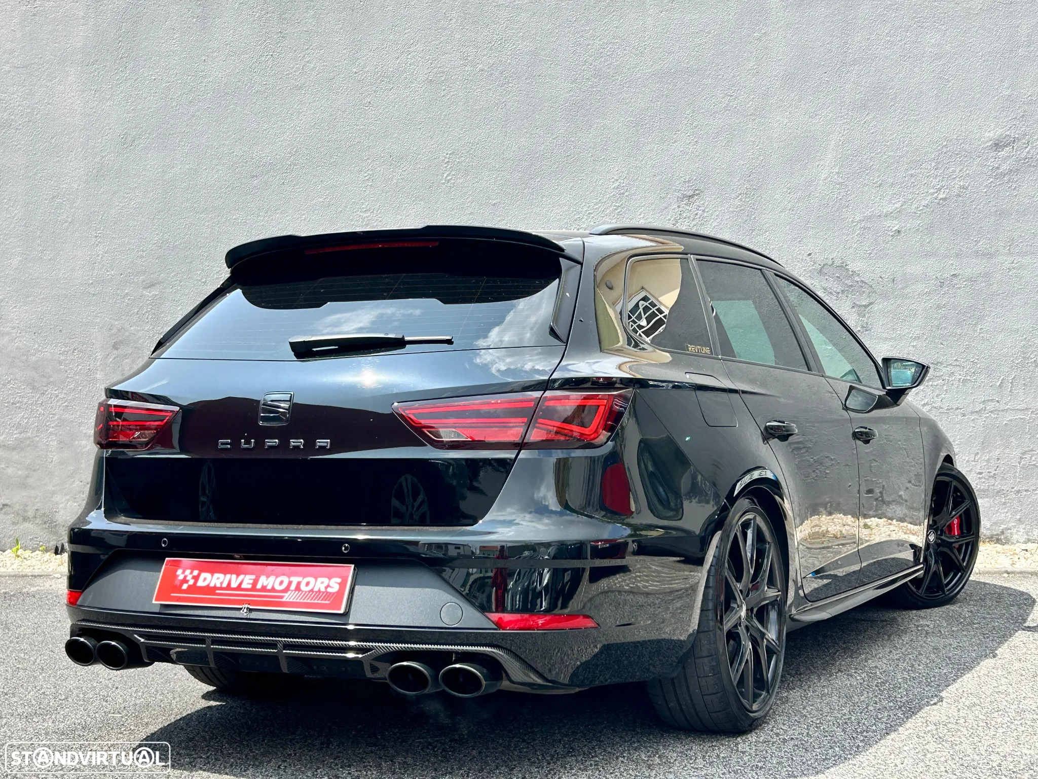 SEAT Leon ST 2.0 TSI S&S 4Drive DSG Cupra 300 Edition Carbon - 10