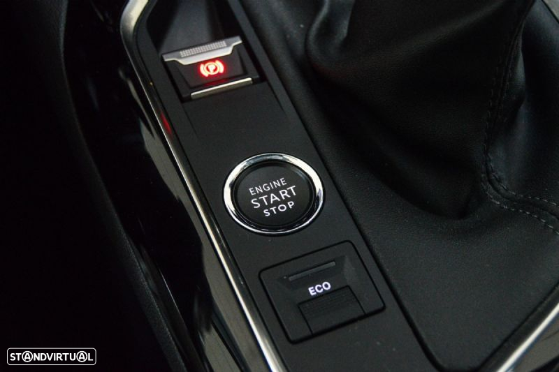 Peugeot 3008 1.5 BlueHDi Active Pack - 45