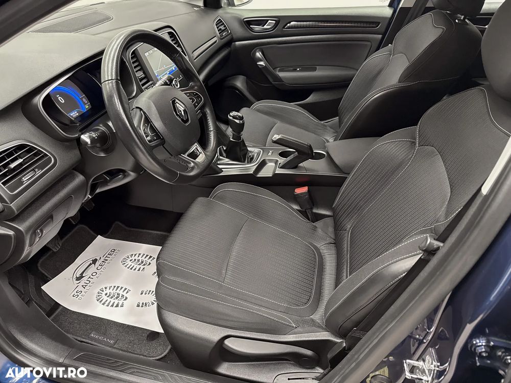 Renault Megane ENERGY TCe 100 LIFE - 19