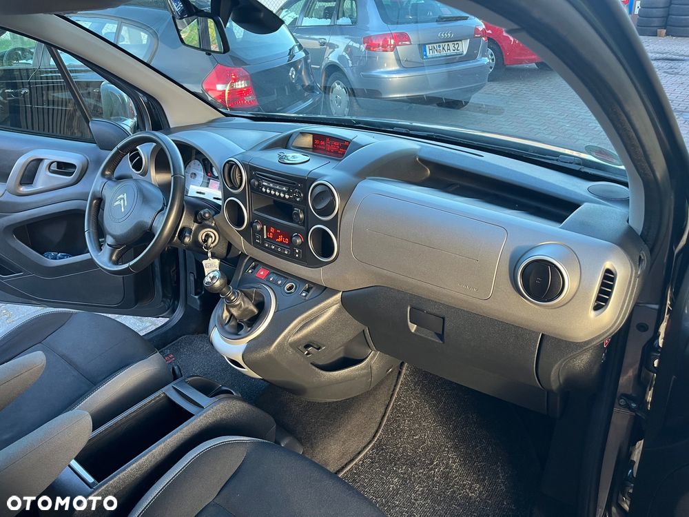 Citroën Berlingo Multispace BlueHDi 120 S&S SHINE - 17