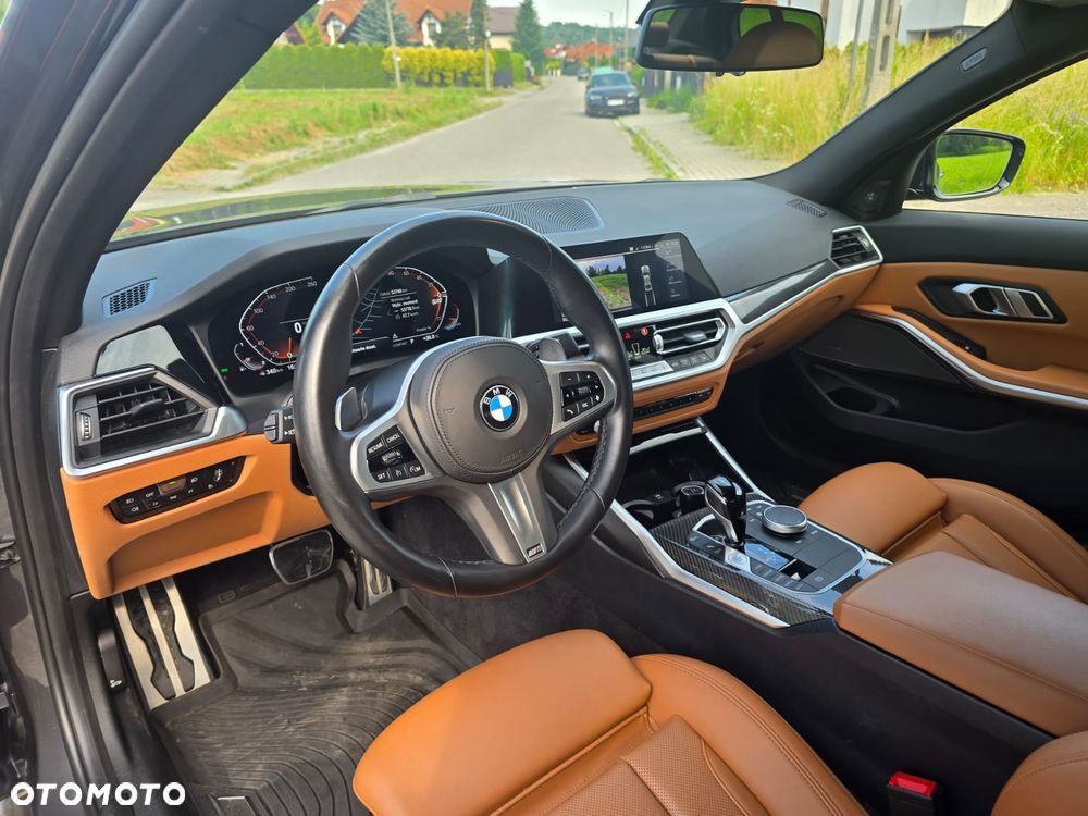 BMW Seria 3 330i xDrive M Sport sport - 12