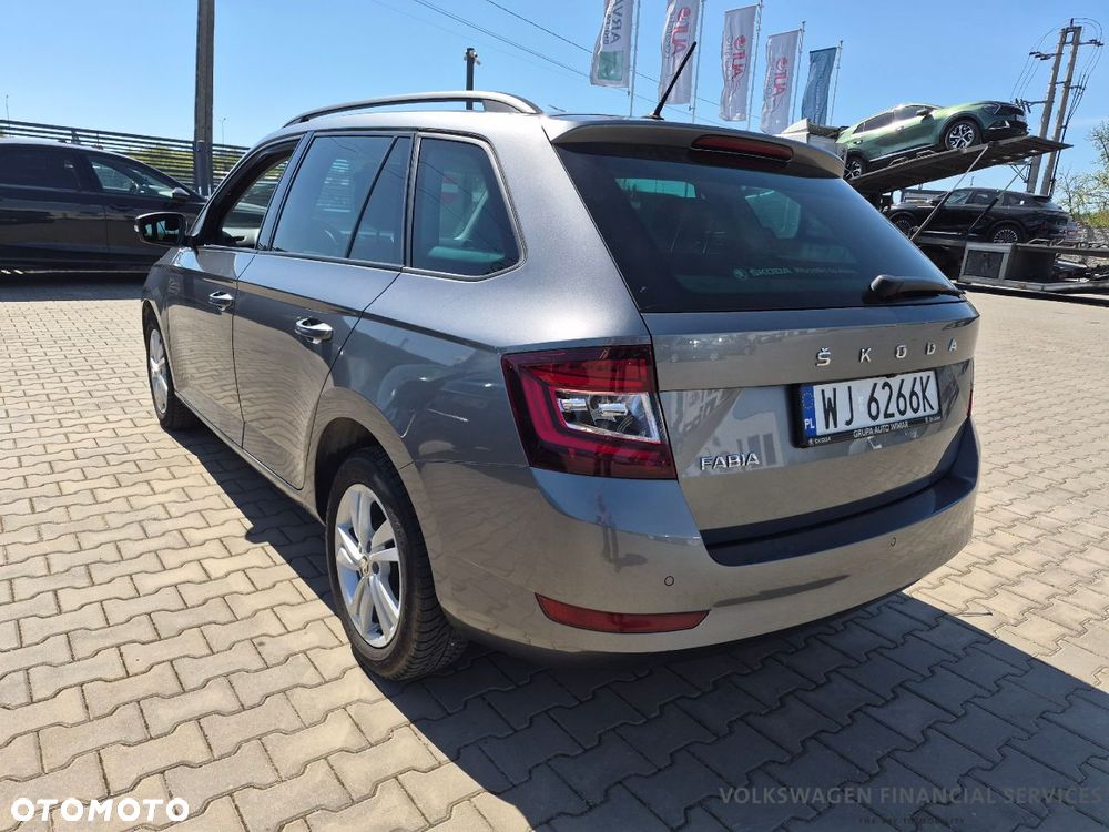 Skoda Fabia 1.0 TSI Ambition Plus - 5