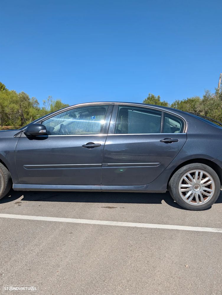 Renault Laguna 2.0 dCi Initiale Aut. - 9