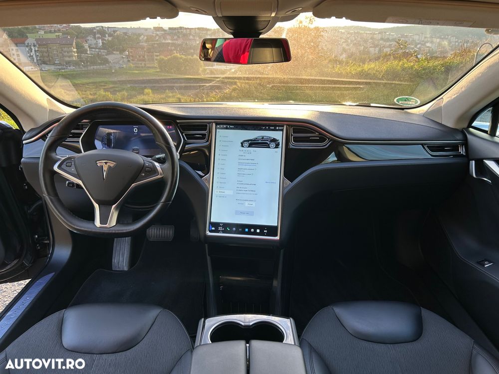 Tesla Model S 85D Allradantrieb - 21