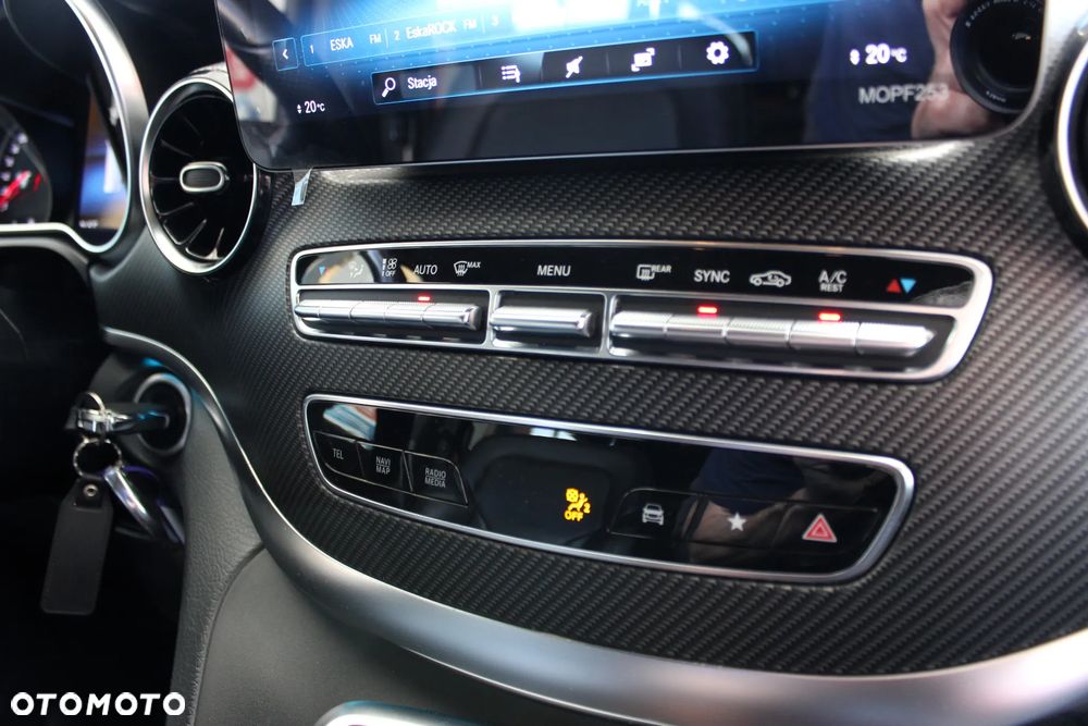 Mercedes-Benz Klasa V 300 d Avantgarde 9G-Tronic (d³ugi) - 16