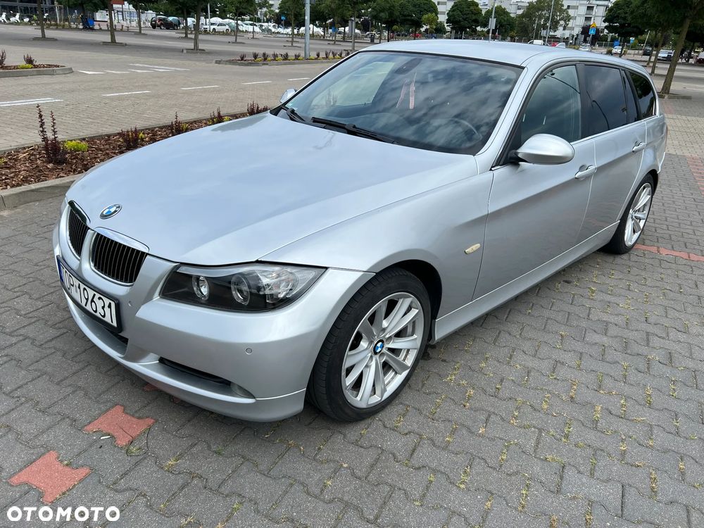 BMW Seria 3 - 1