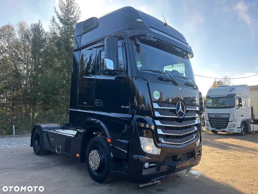 Mercedes-Benz ACTROS 1848 GIGASPACE + SCHMITZ 2017 ZESTAW CAŁY CZARNY / RETARDER / NOWY TACHOGRAF / KSENONY / FULL SPOJLERY / 2 ZBIORNIKI PALIWOWE / SCHMITZ JOLODA / ZAMKNIĘCIE CELNE - 4
