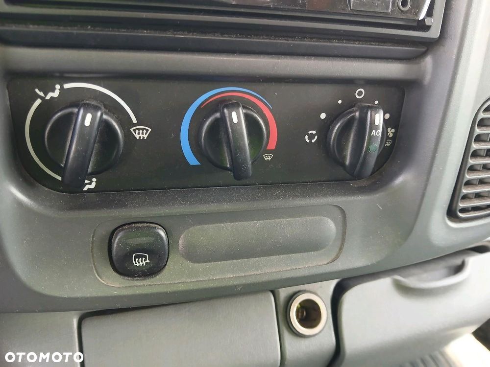 Ford Transit Carioca - 12