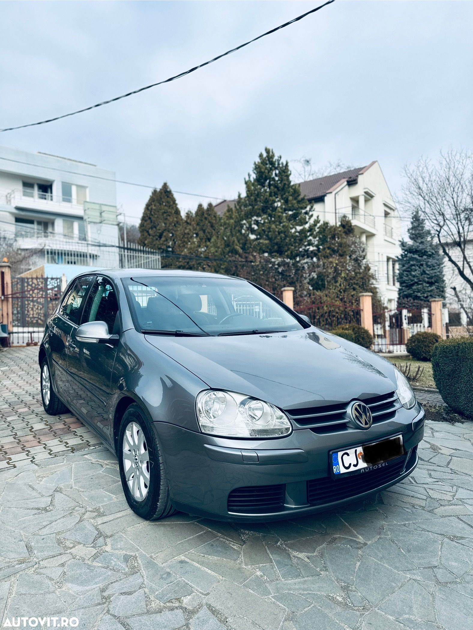 Volkswagen Golf 1.9 TDI Comfortline - 1