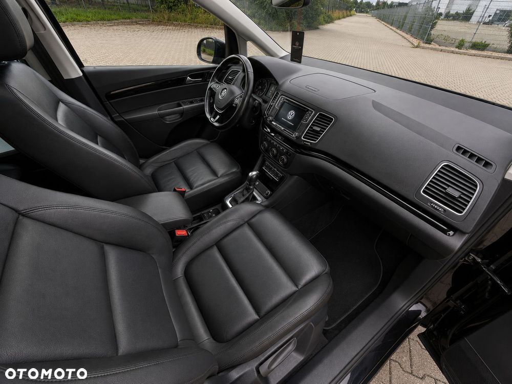 Volkswagen Sharan 2.0 TDI Highline DSG - 17