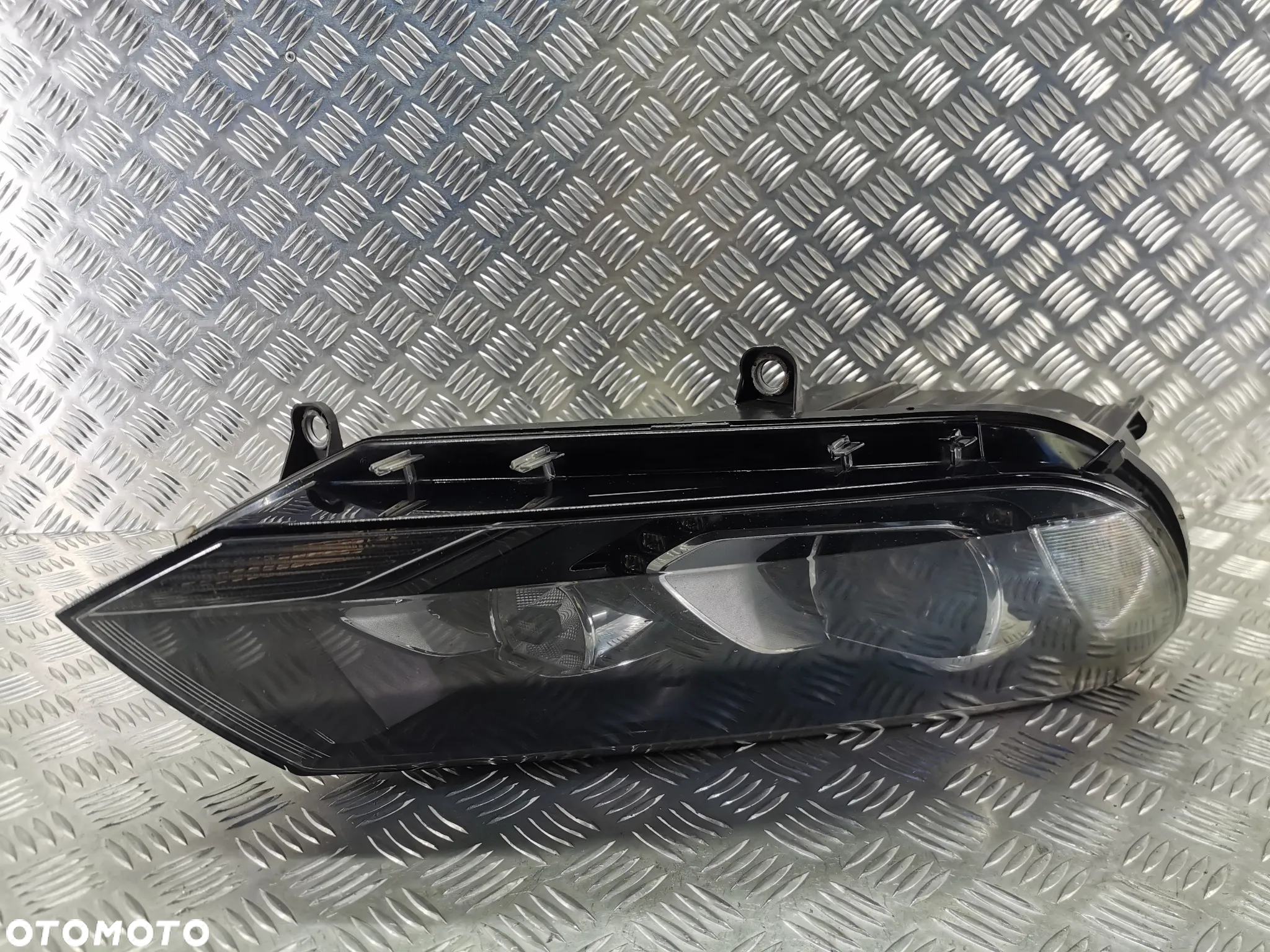 VW TOUAREG 7P 10-18R LAMPA PRZOD PRAWA REFLEKTOR KLOSZ BI-XENON LED 7P2941752 KOMPLETNA - 10