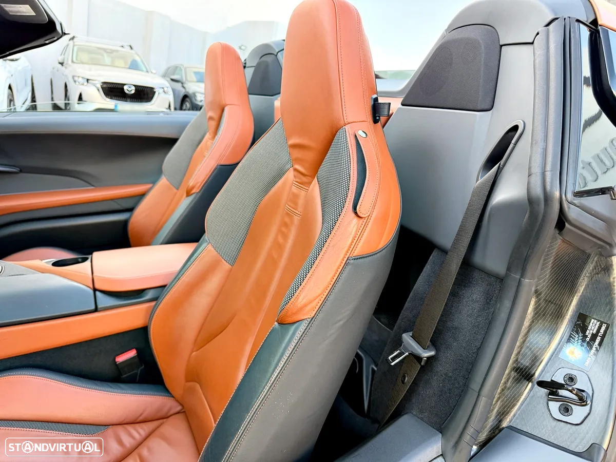 BMW i8 - 24