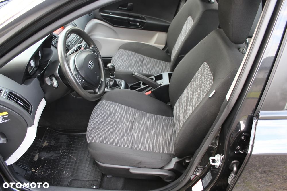 Kia Ceed 1.4 CVVT LX - 14