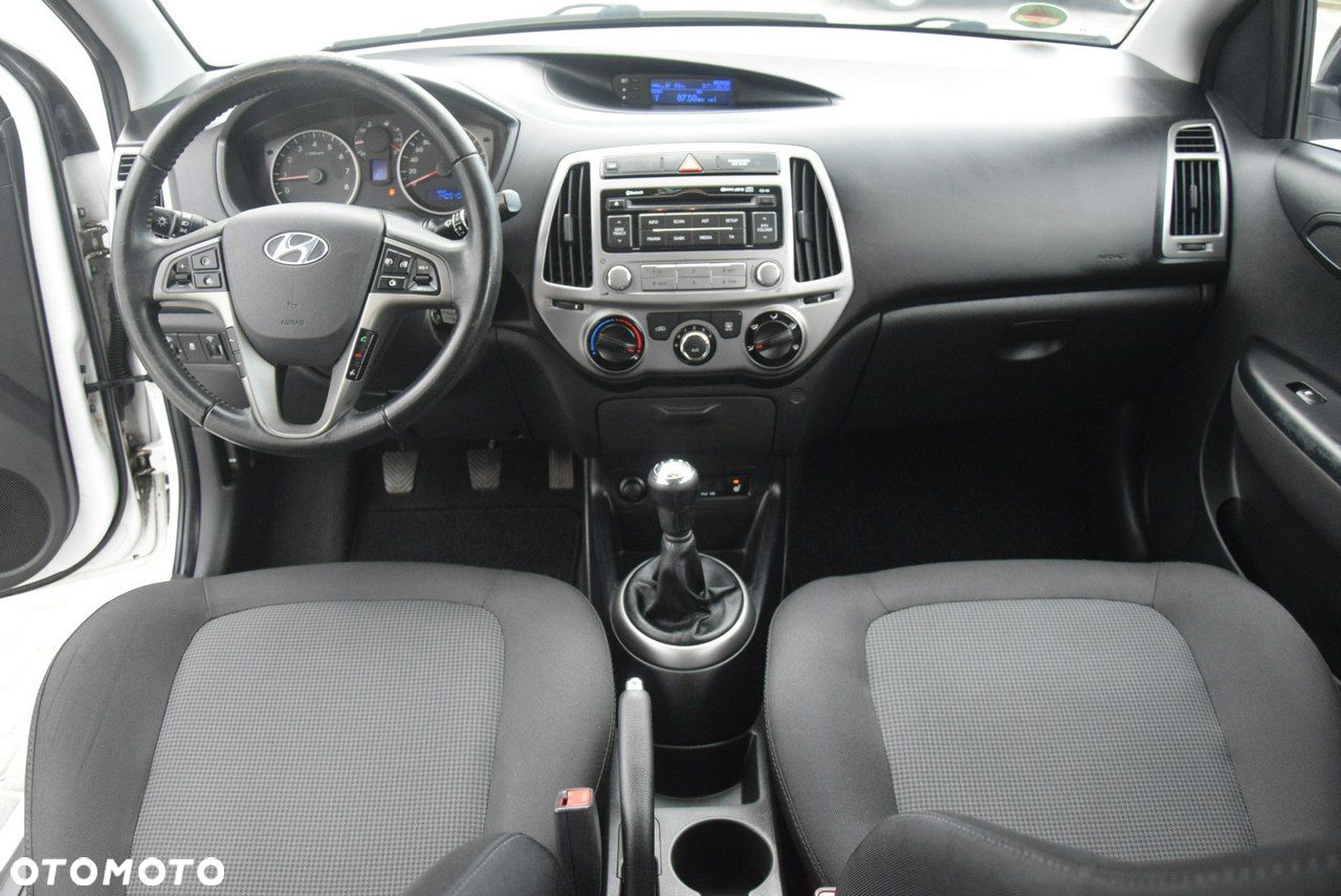 Hyundai i20 1.25 Wersja Jubileuszowa - 22
