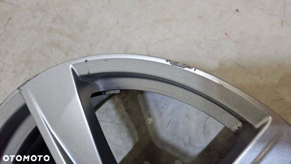 felga aluminiowa audi a4 s4 b9 19'' 8,5j et 40 8w0601025es - 3