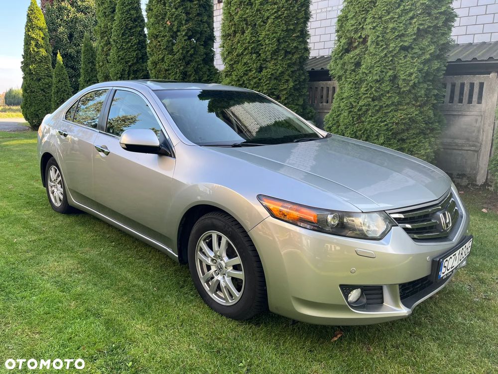 Honda Accord 2.0 Executive - 18