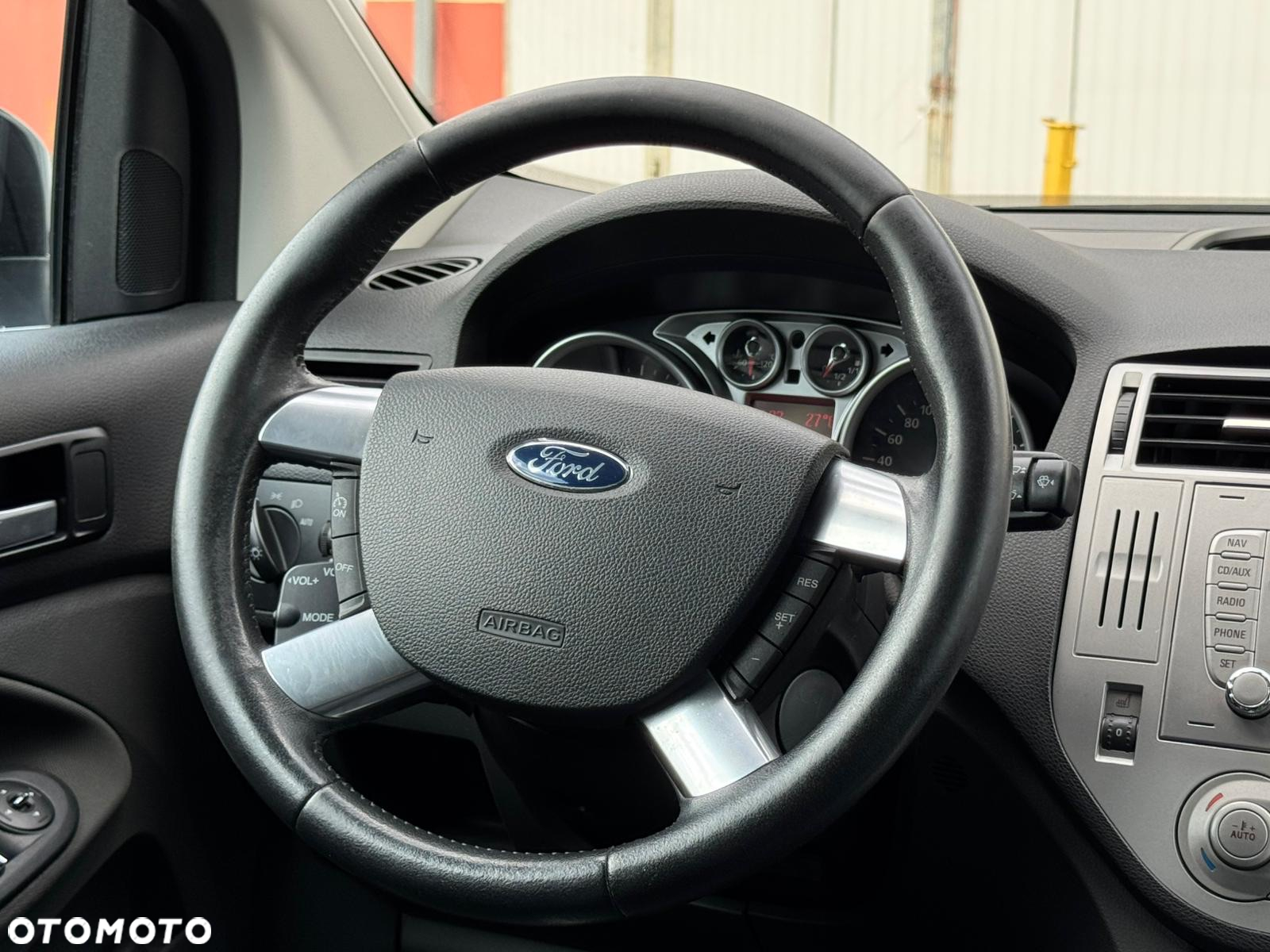 Ford Kuga 2.0 TDCi Titanium - 17
