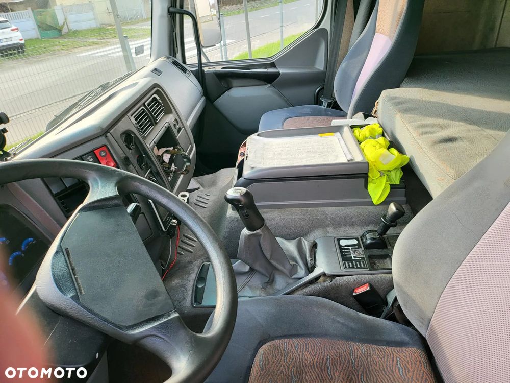 Renault PREMIUM - 10