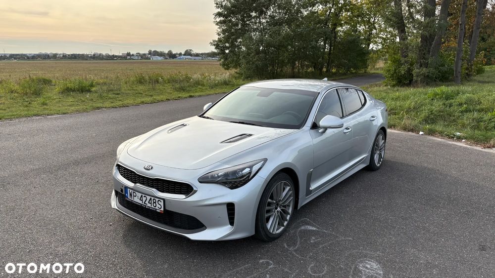 Kia Stinger 2.0 T-GDI L - 1