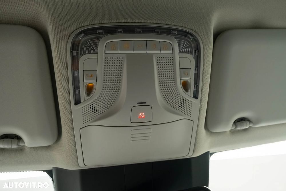 Mercedes-Benz V 300 d Extralang 4Matic 9G-TRONIC Avantgarde Edition Edition 19 - 28