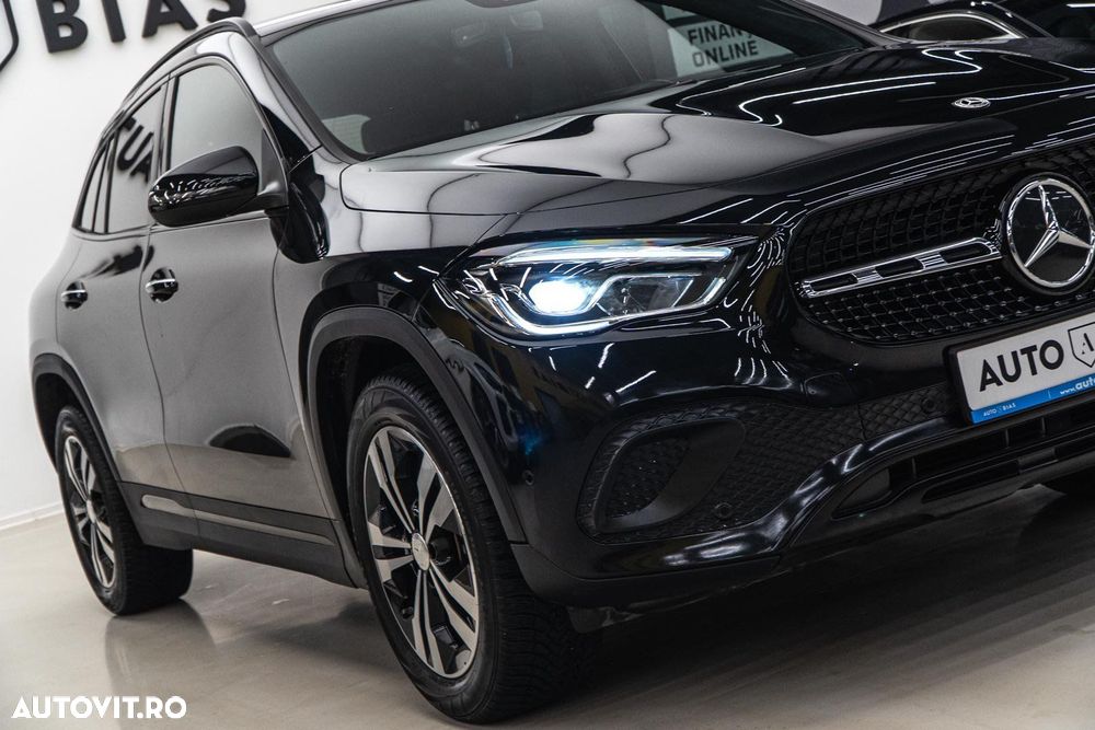 Mercedes-Benz GLA 250 4MATIC 8G-DCT Special Edition - 29