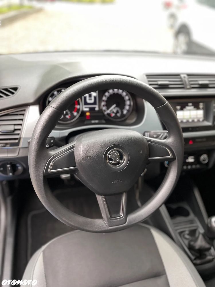 Skoda Fabia 1.2 TSI Edition - 19