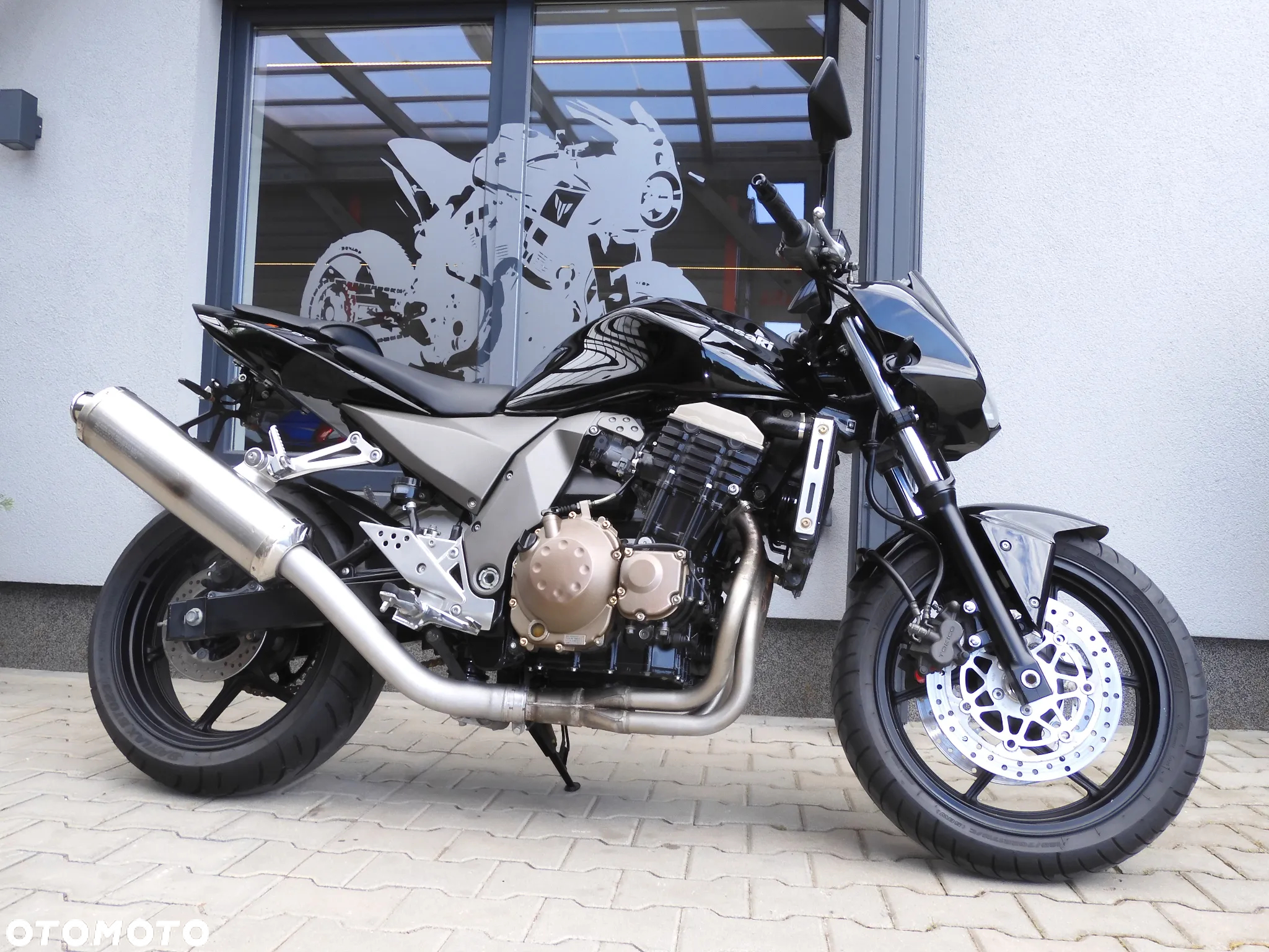 Kawasaki Z - 16