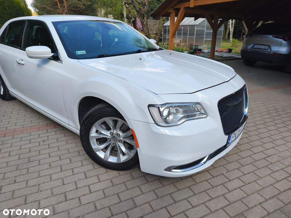 Chrysler 300 - 15