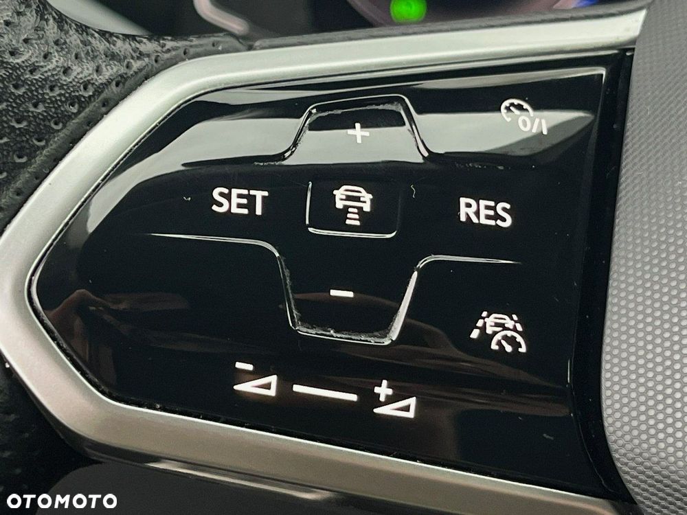 Volkswagen Arteon - 23