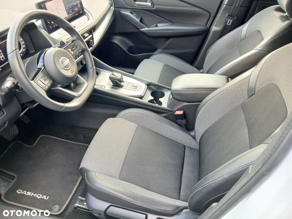 Nissan Qashqai 1.3 DIG-T mHEV N-Connecta Xtronic - 5