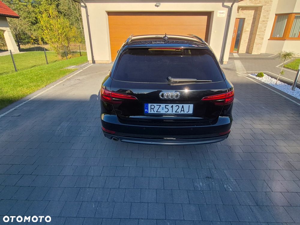 Audi A4 Avant 2.0 TDI Sport S tronic - 4