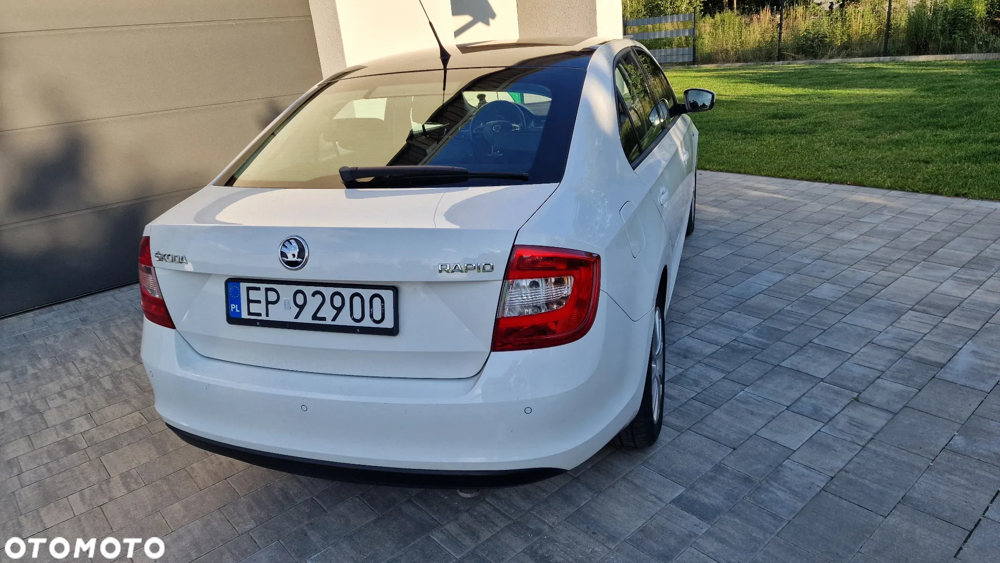 Skoda RAPID 1.6 TDI DPF Ambition - 9