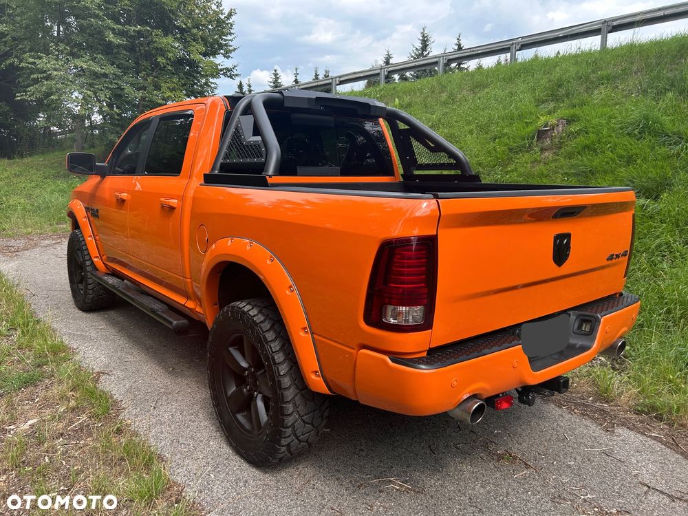 Dodge RAM - 4
