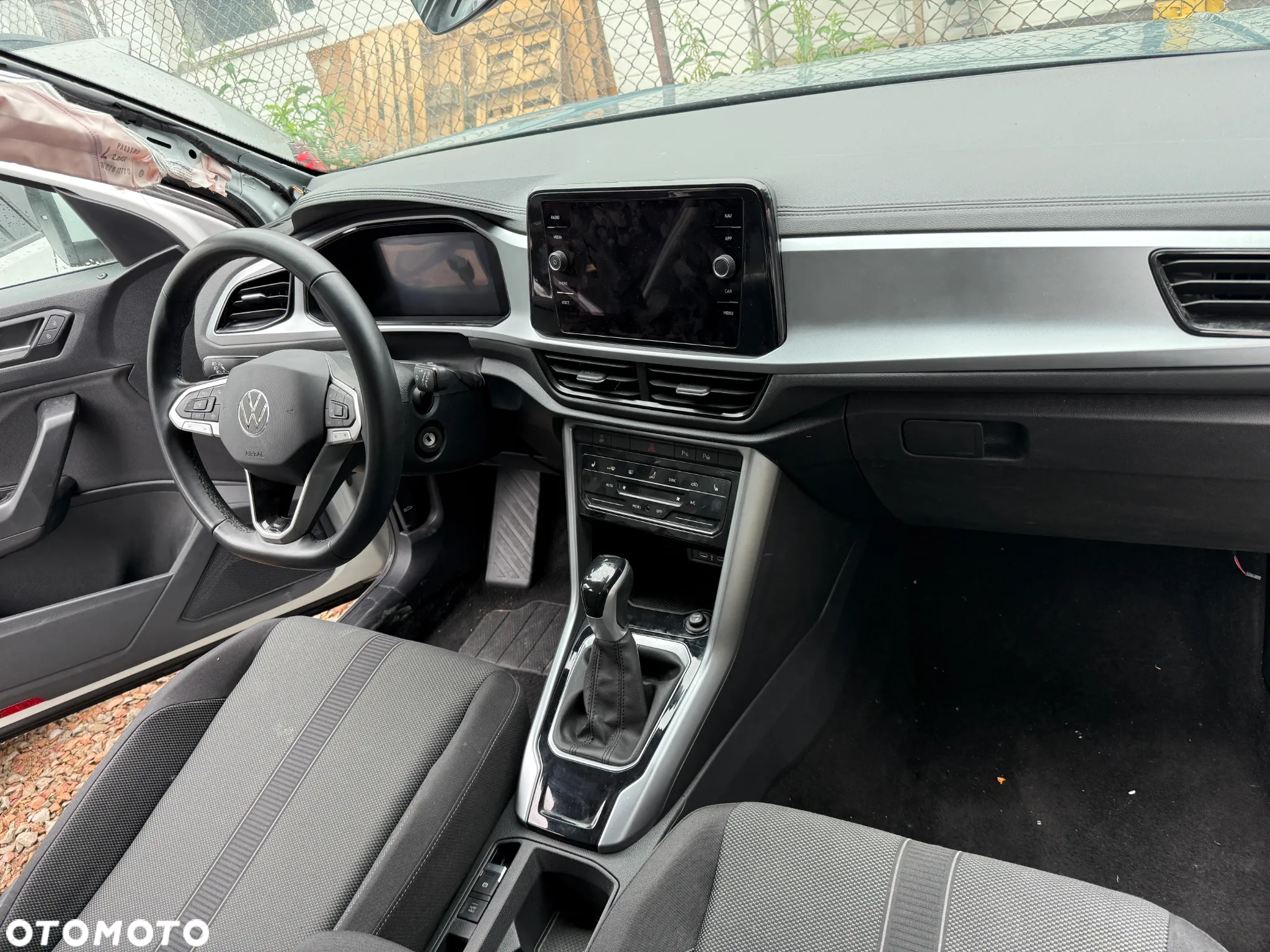Volkswagen T-Roc 1.5 TSI Life DSG - 12