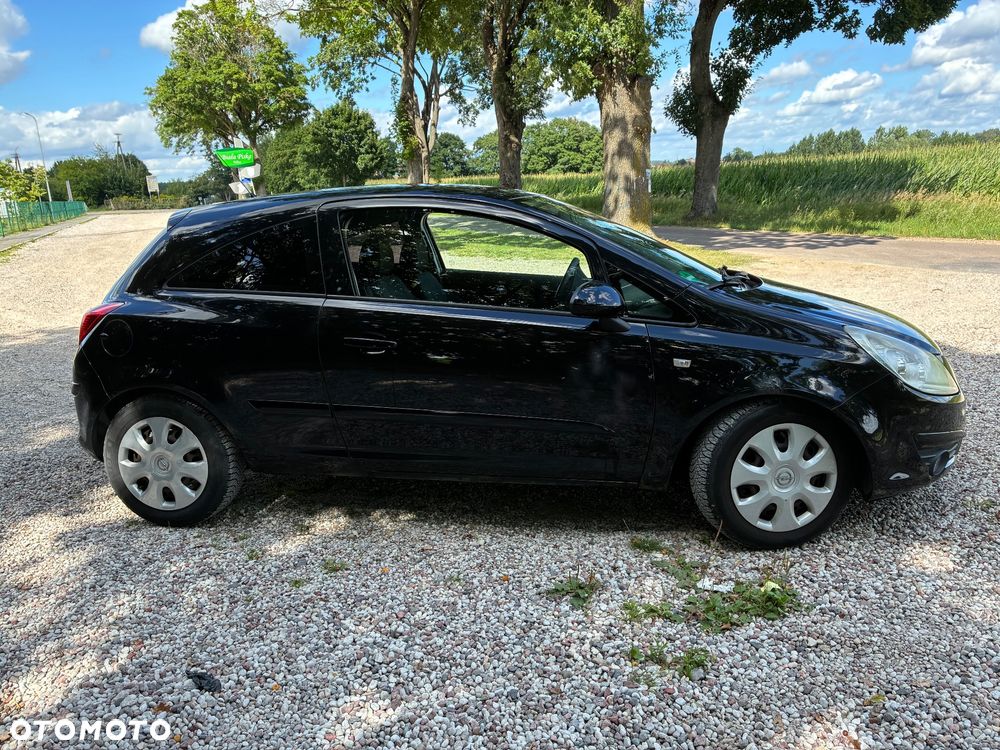 Opel Corsa 1.2 16V Easytronic Cosmo - 1
