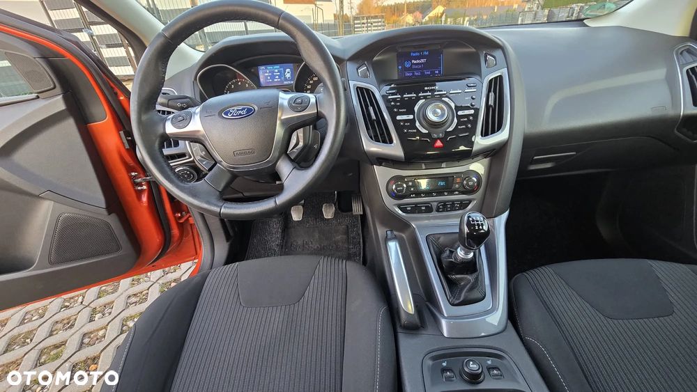 Ford Focus 1.6 EcoBoost Titanium - 21